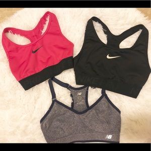 3 Sports Bras Nike & New Balance